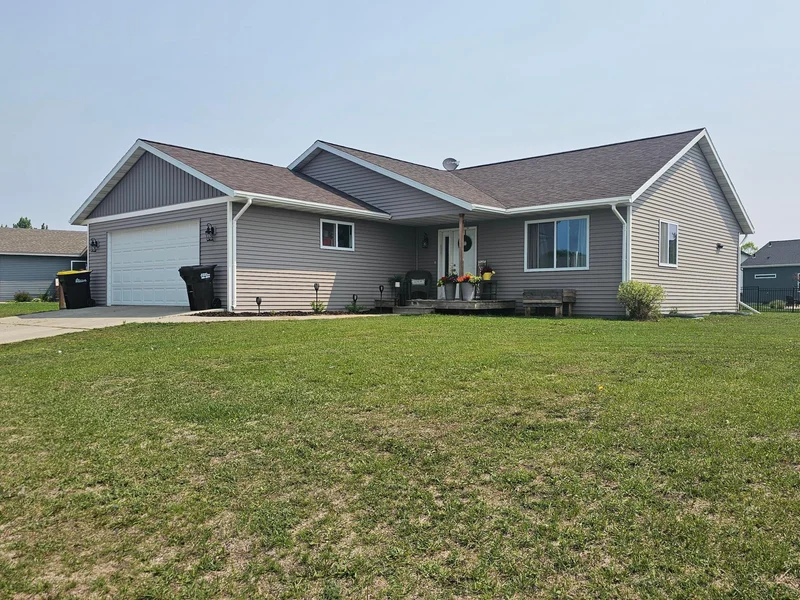 1218 8th Avenue, Perham, MN - Image 1