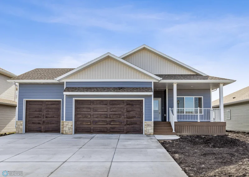 5851 11th Street, West Fargo, ND - Image 1